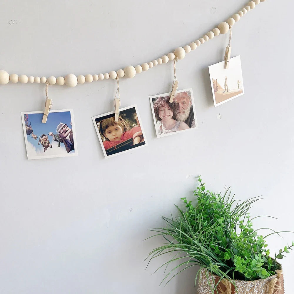 Boho Wandbehang Fotodisplay mit Holzperlen & Clips