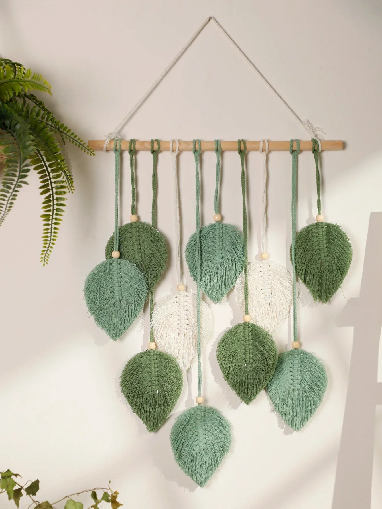 Blatt Makramee Wandteppich – Boho Baumwoll Wandbehang in Grün oder Braun