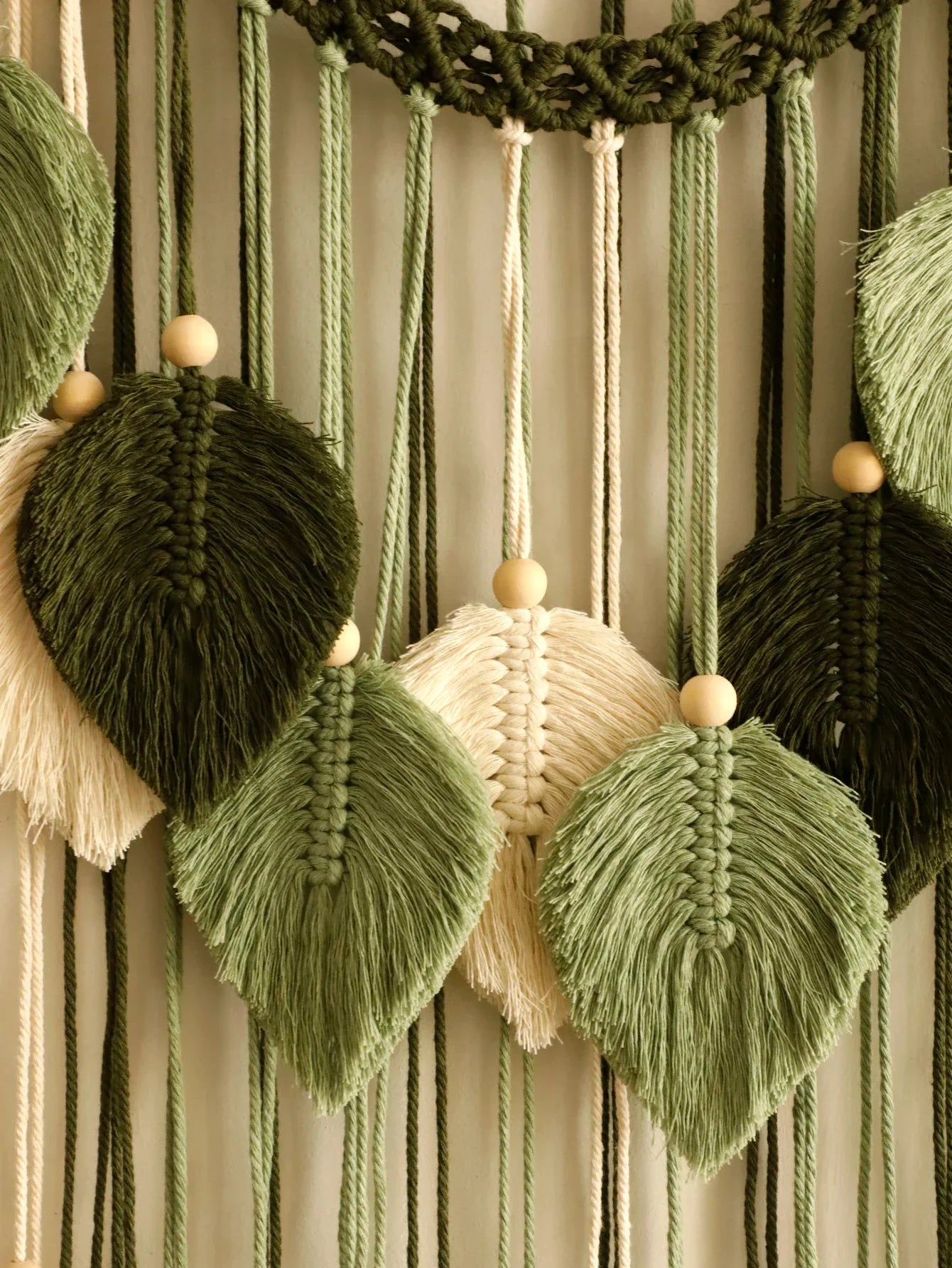 Blatt Makramee Wandteppich – Boho Baumwoll Wandbehang in Grün oder Braun