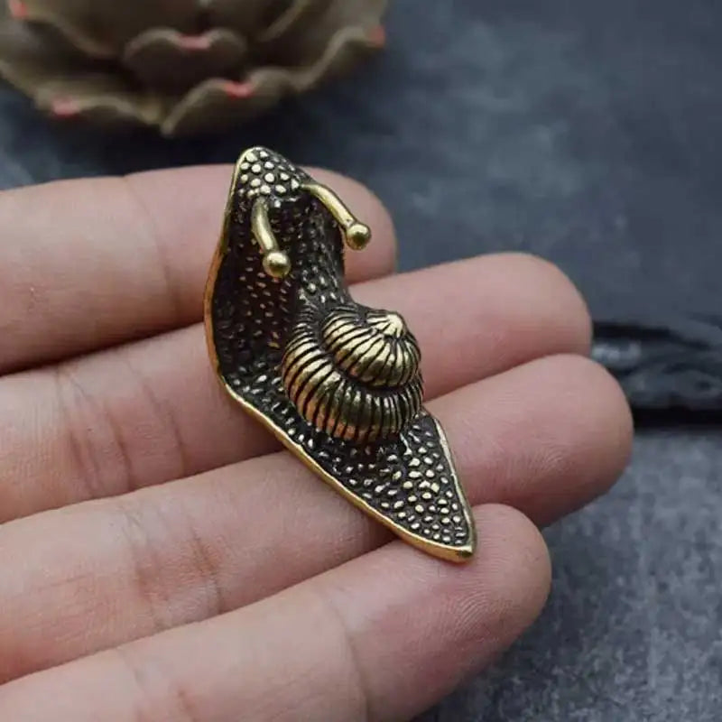 Boho Wohnkultur Mini Schnecke Metall Ornament – Bronze Dekoratives Accessoire für Wohnzimmer, Schlafzimmer & Arbeitszimmer
